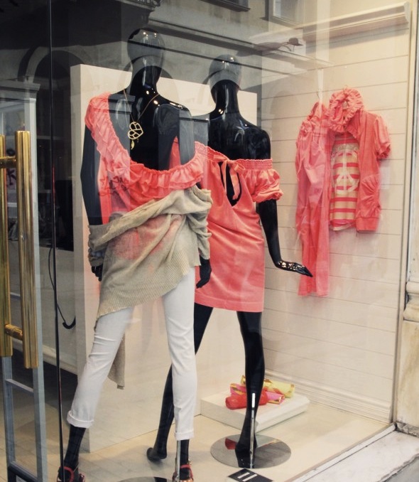 fluo grèce grecque tenues mode shopping fashion lifestyle